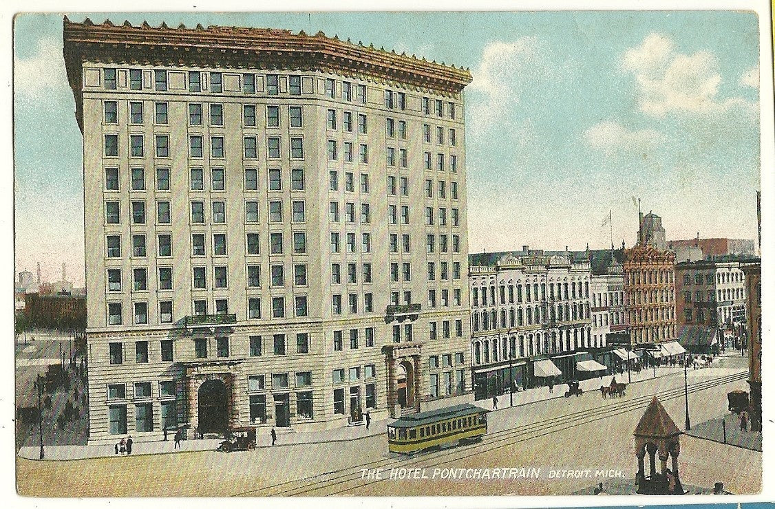 Pontchartrain Hotel Motel Detroit Michigan MI Postcard Trolley
