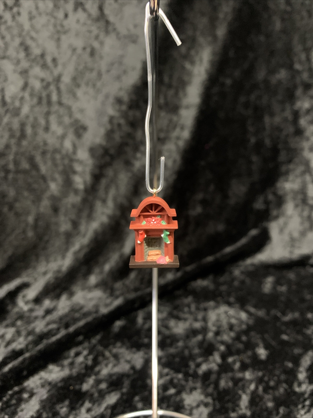 Vintage 1997 Miniature Hallmark Keepsake Membership Ornament "Ready for Santa"