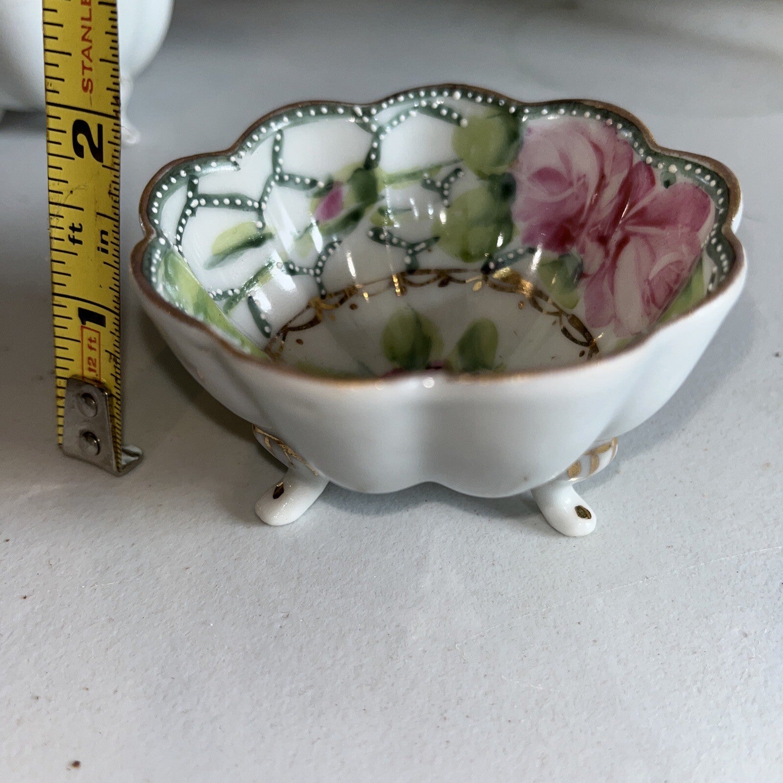 Vintage Antique Nippon Hand Painted Floral Scalloped Gilded Tiny Bowls Set Of 4