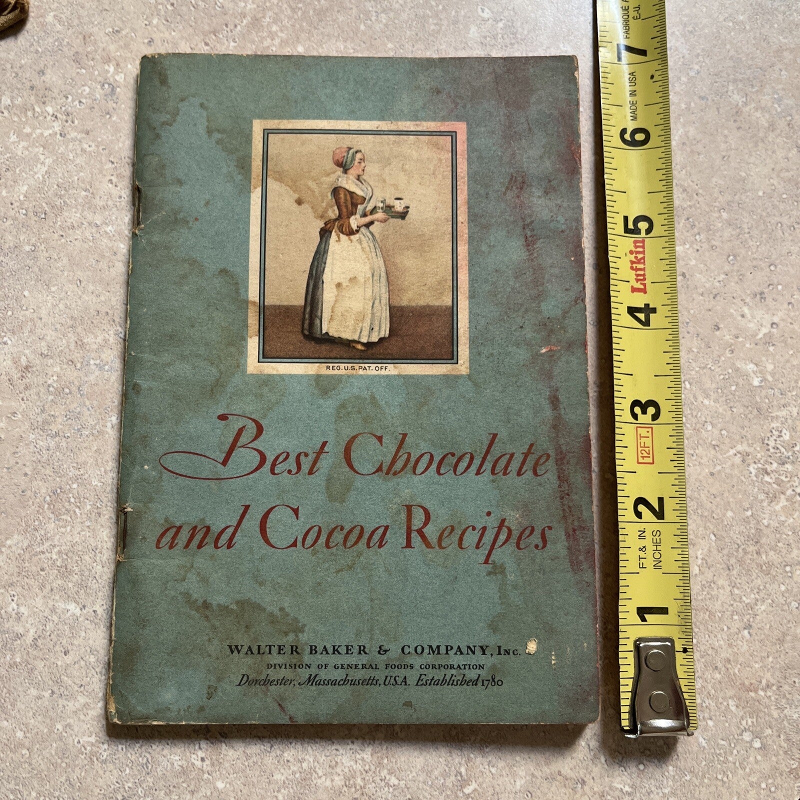 Best Chocolate And Cocoa Recipes Walter Baker & Company 1931 baking cookbook