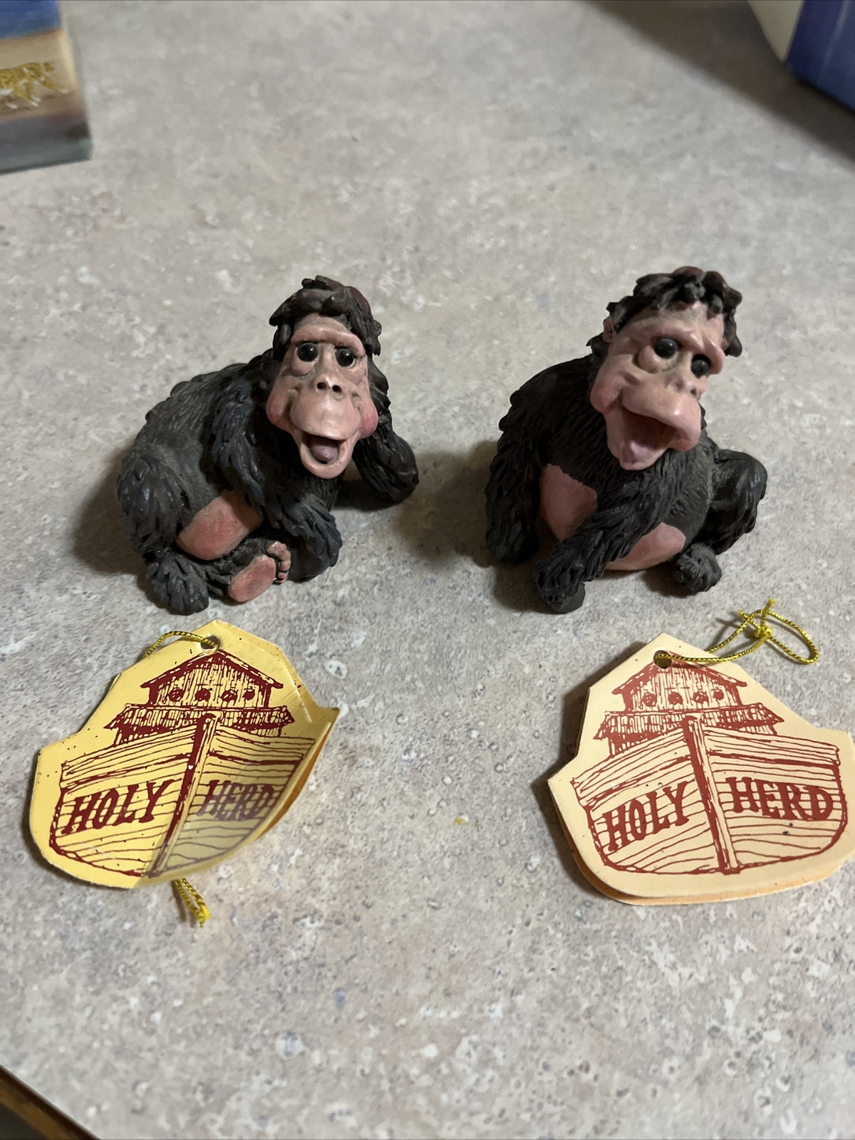 Holy Herd Noah's Ark GORILLA  "Gouda & Gordo“ With Tag Pete Apsit LOT OF 2