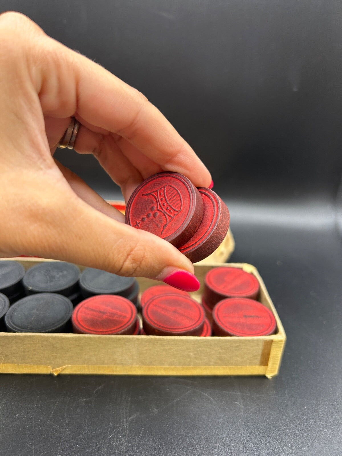 40's Halsam Wooden Checker Pieces Empire State Crowns Set Of 30 Red black Wood
