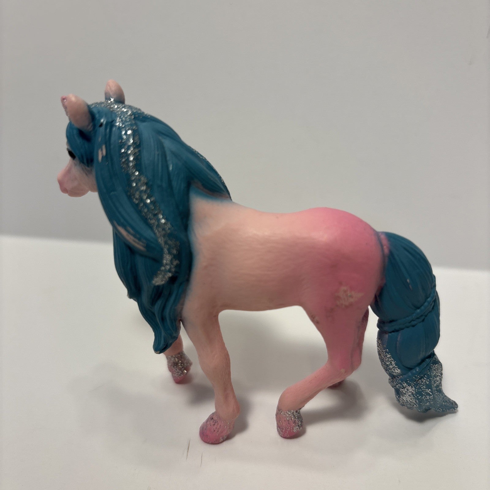 2018 Schleich Floral Pink with Blue Tail Unicorn Foal Horse Toy