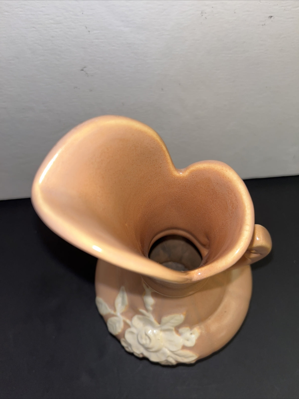 Weller Pottery Art Deco Peach Pitcher/Vase, White Rose Pattern w/handle 1930's 