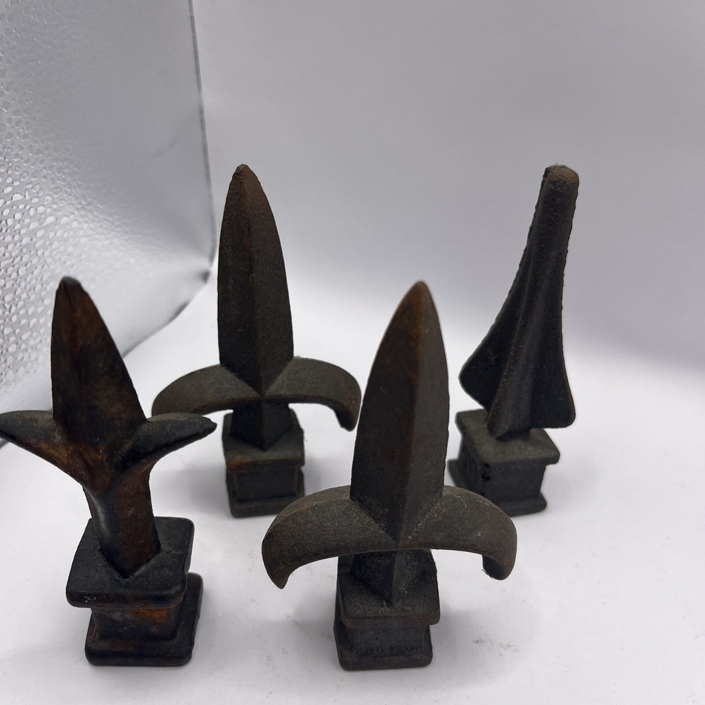 LOT OF 4 Fleur de Lis Finial 4 Inch Cast Iron Rusty Patina!