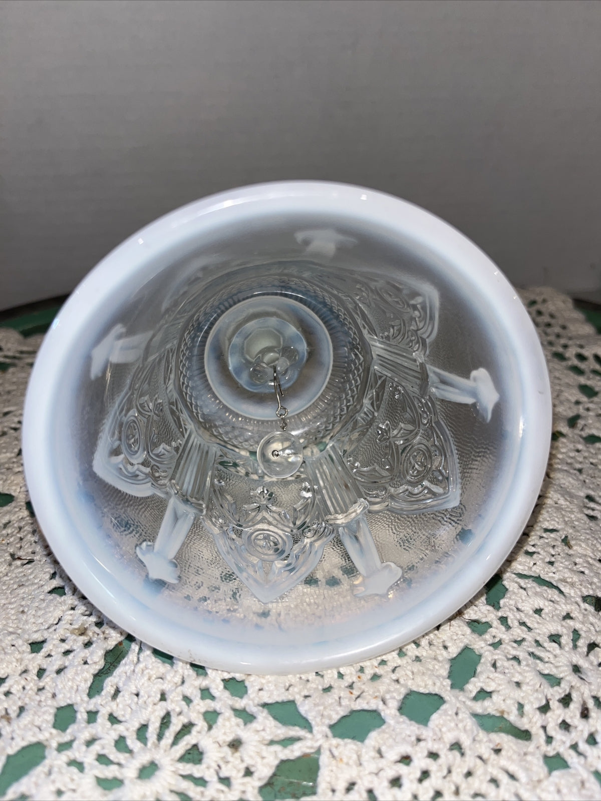 Vintage Fenton  White Cameo Opalescent Glass Glass Whitton Bell