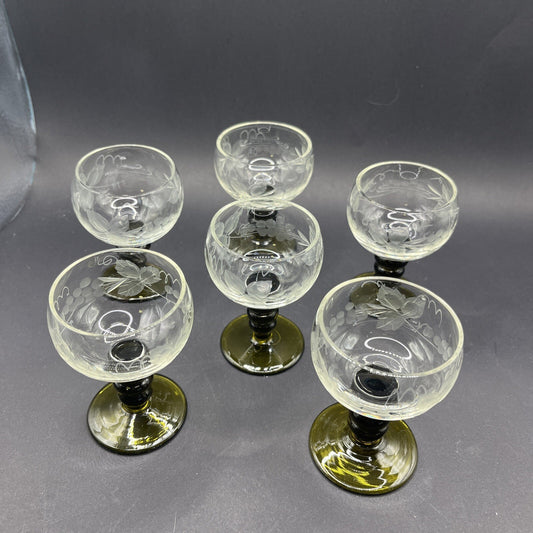 Vintage 6 Olive Green Etched Wine Cordials Glasses 3”
