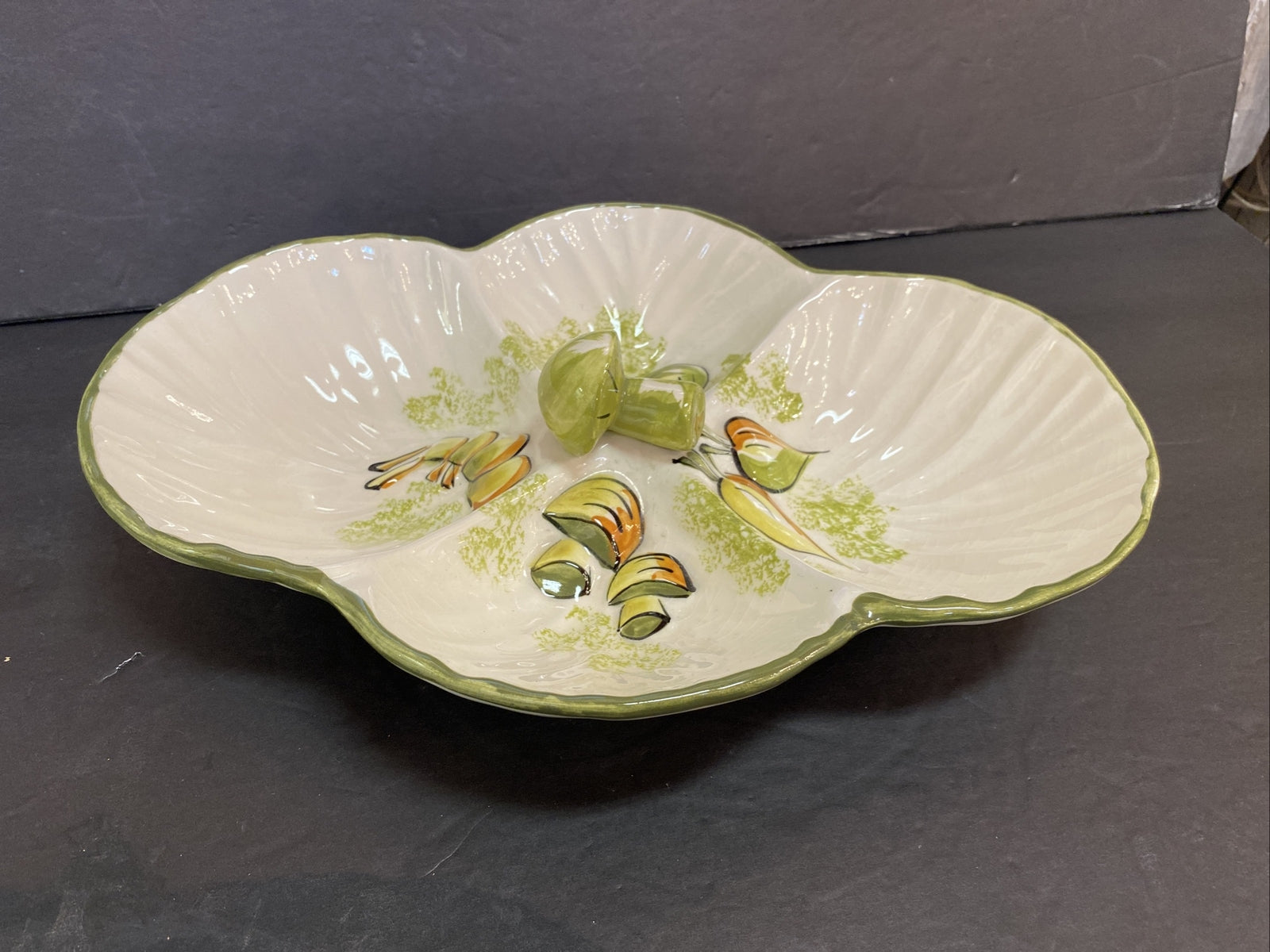 Vintage Los Angeles Potteries Mushroom Divided Serving Bowl #960 California USA