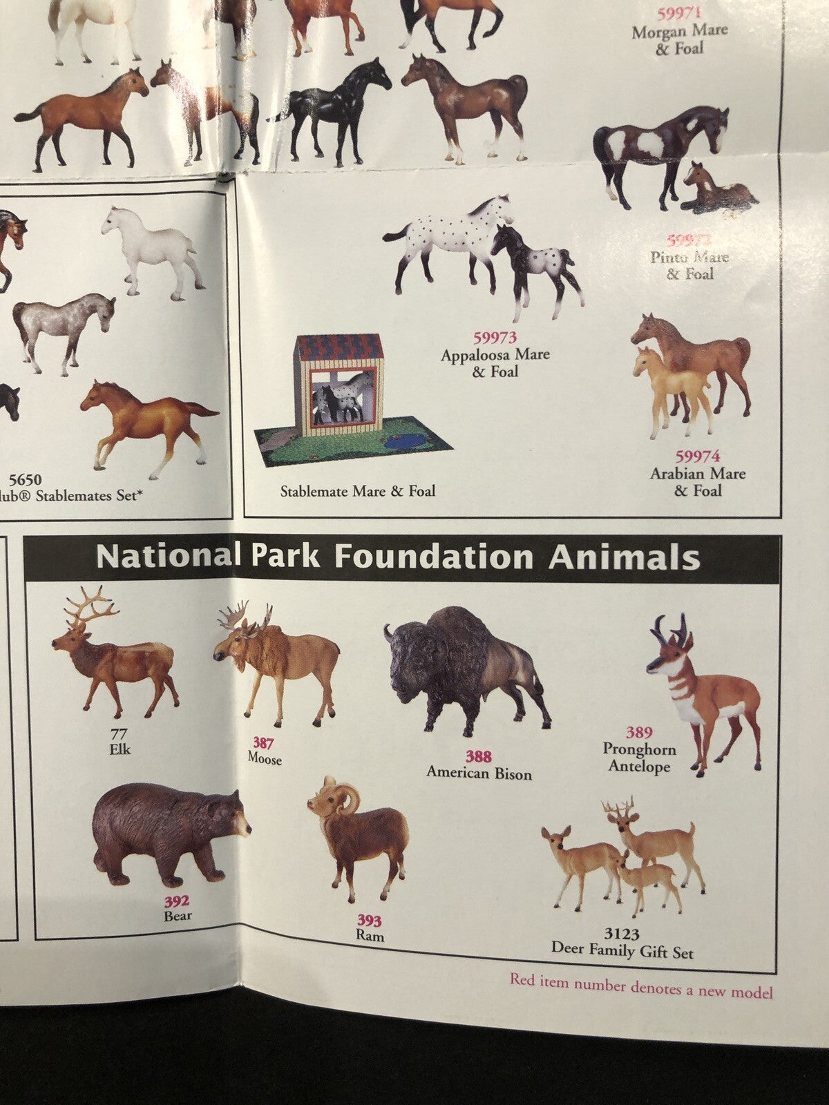 1997 Breyer Animal Creations booklet pamphlet catalog brochure horse statues
