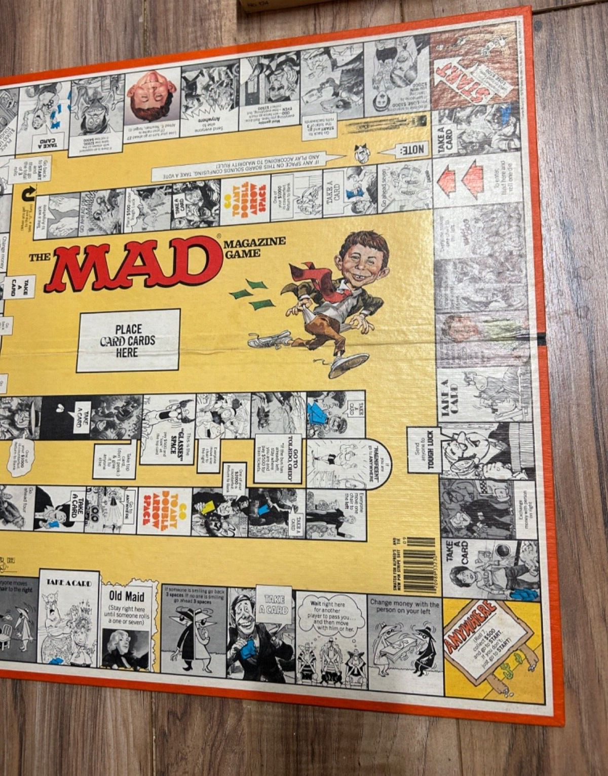 VINTAGE 1979 THE MAD MAGAZINE BOARD GAME PARKER BROS #124 USA