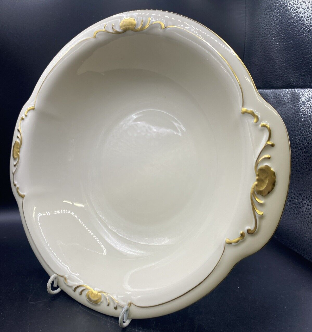 RARE 8.5" Waldershof Bavaria Serving Bowl with handles Cream with Gold Rim