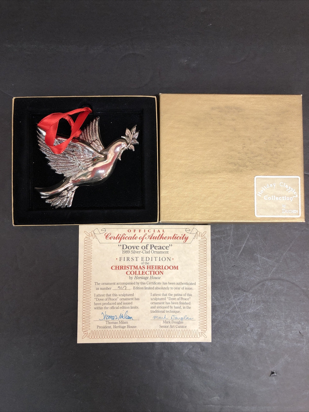 1989 Dove of Peace Christmas Heirloom Collection Holiday Ornament First Edition