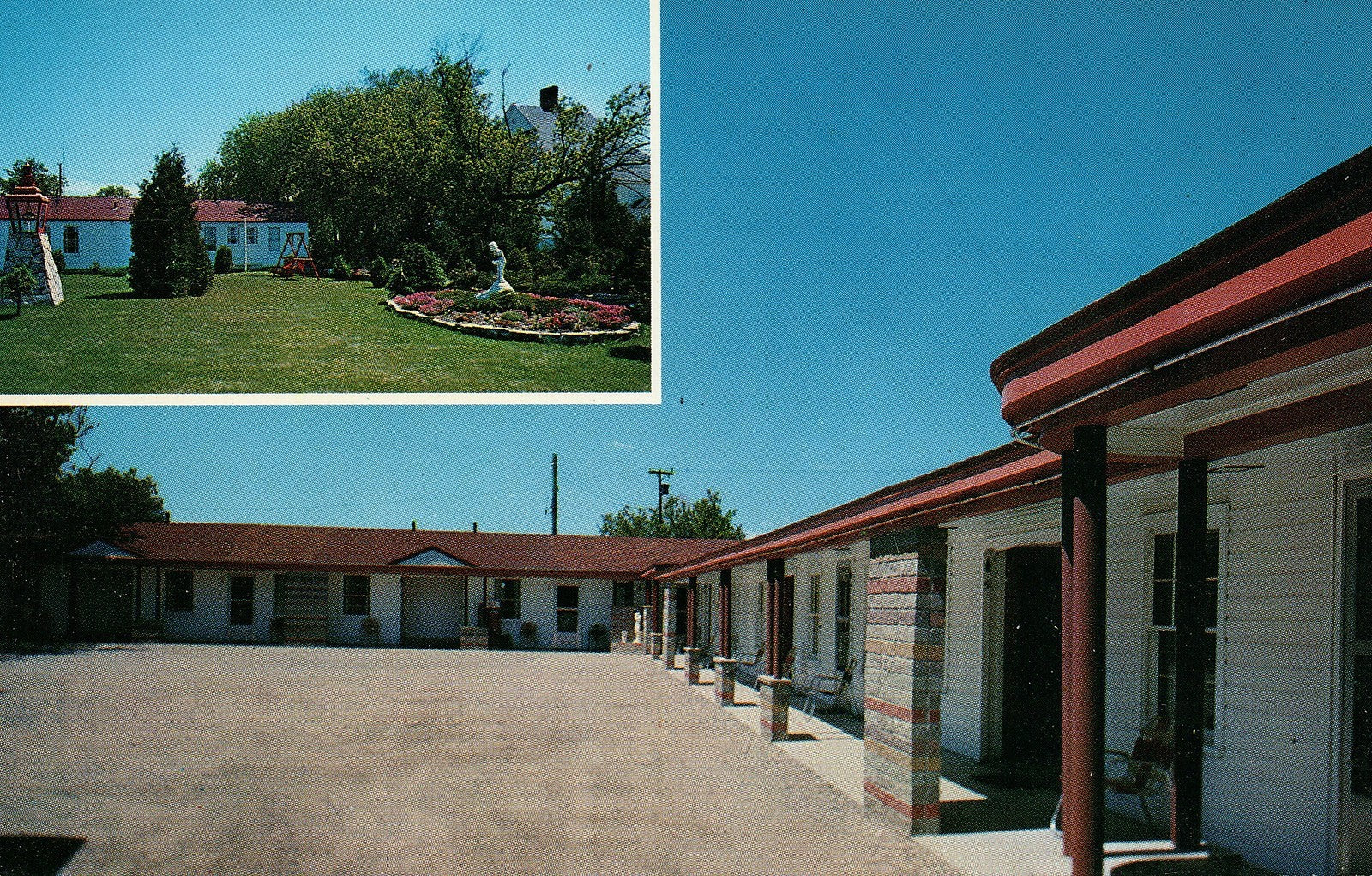 Johnson's Hotel Motel Mackinaw Avenue Cheboygan MI Michigan Postcard