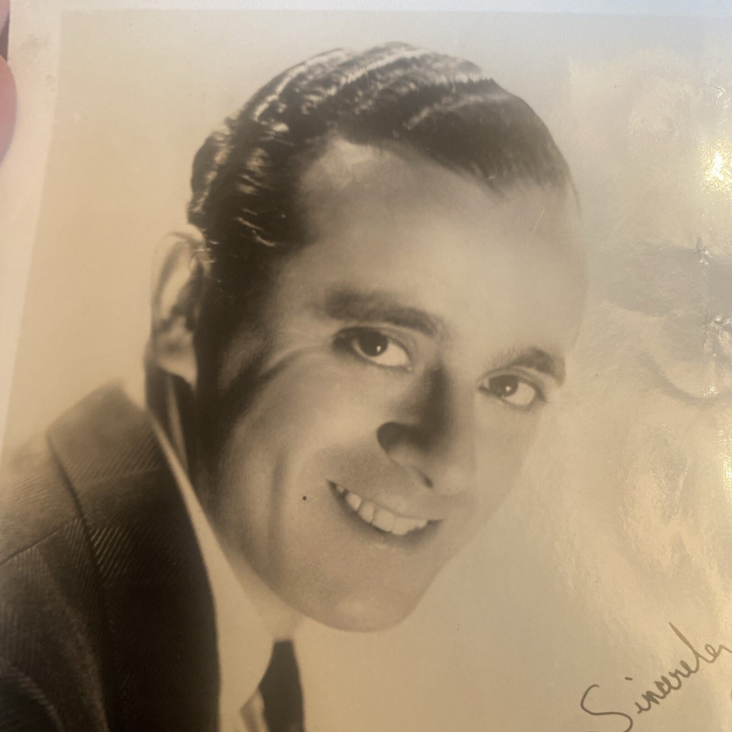 Hollywood Movie Star AUTOGRAPHED  Real PHOTO  Larry Adler Signed 5 x 7