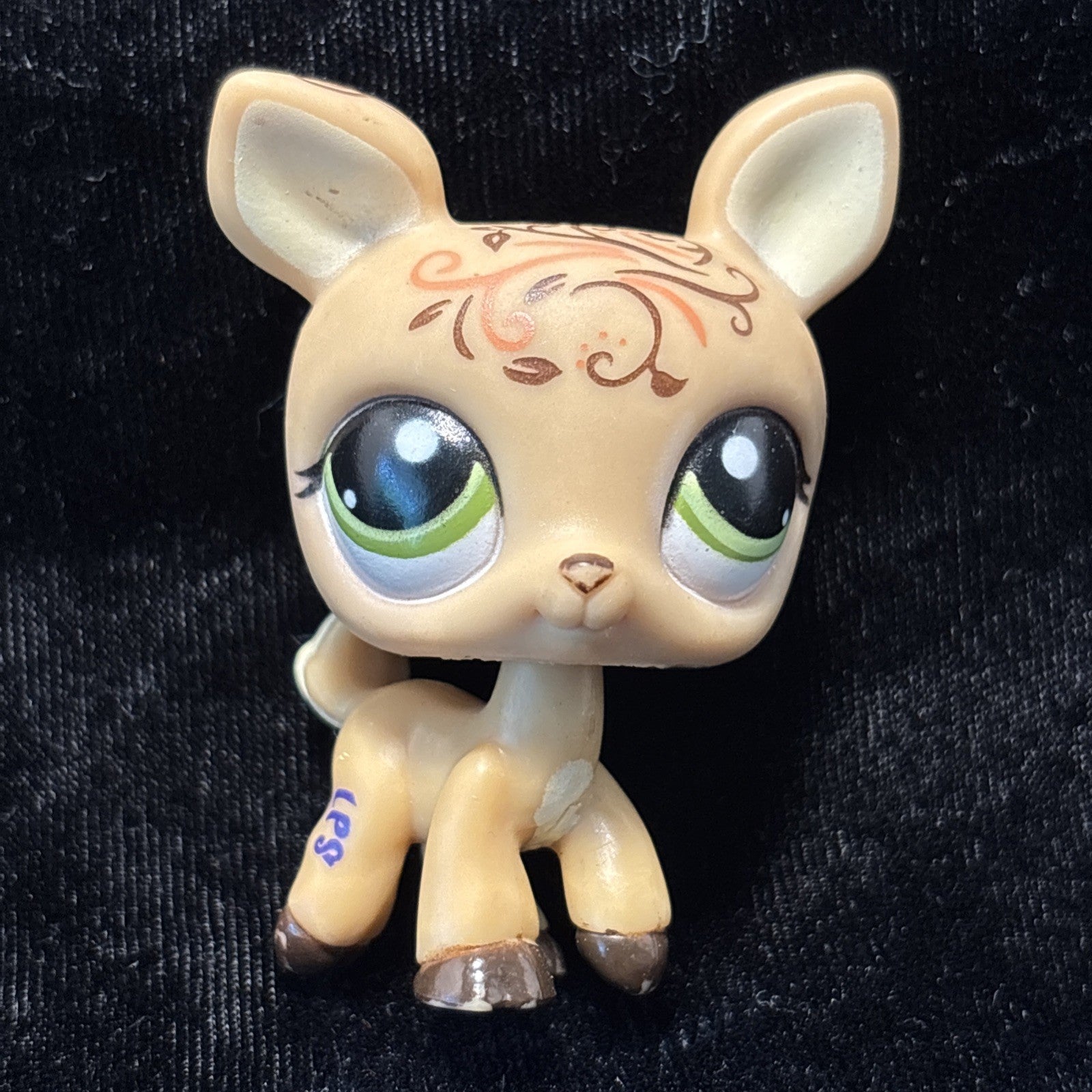 Littlest Pet Shop LPS Brown Fawn Deer with Green Eyes and Swirls on Head # 1620