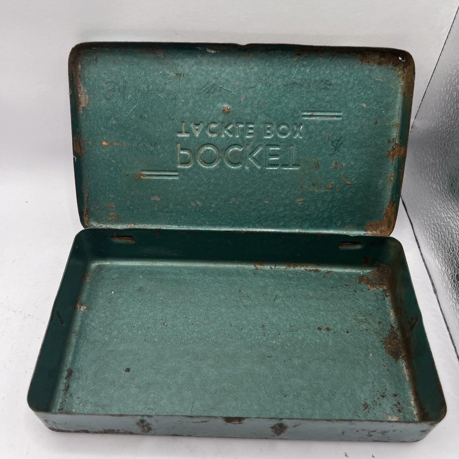 Vintage Pocket Tackle Box Fly Fishing Empty Green Metal 1940's