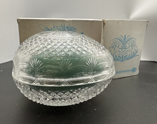 Vintage 1977 Avon Fostoria Crystal Glass Easter Egg Candy Trinket Dish Lid Box