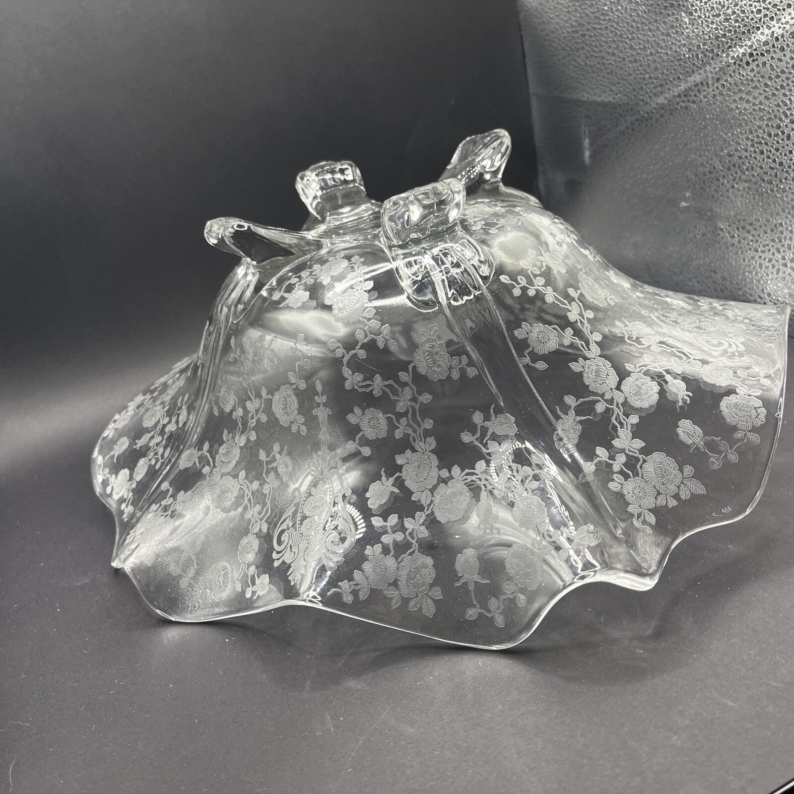 ROSEPOINT 12" FOOTED CENTERPIECE SERVING BOWL Cambridge Glass Co VTG