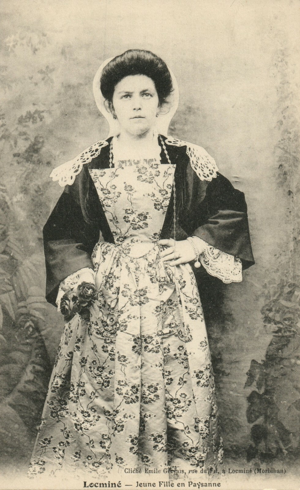 Locmine Jeune Fille en Paysanne Emile Gervais French France Folklore Postcard