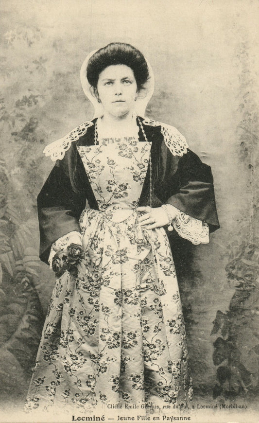 Locmine Jeune Fille en Paysanne Emile Gervais French France Folklore Postcard