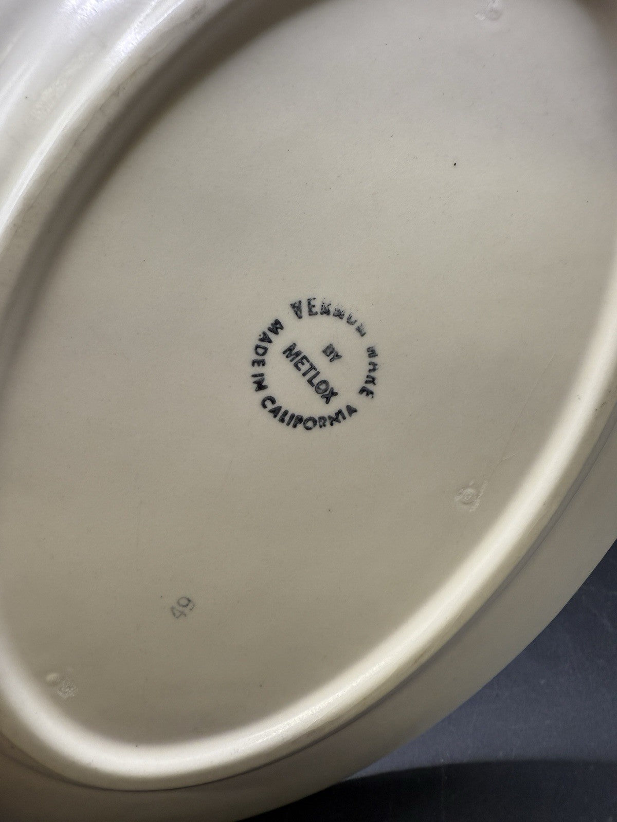 Vintage Della Robbia By Metlox Poppytrail Vernon Ware 11" Oval Serving platter