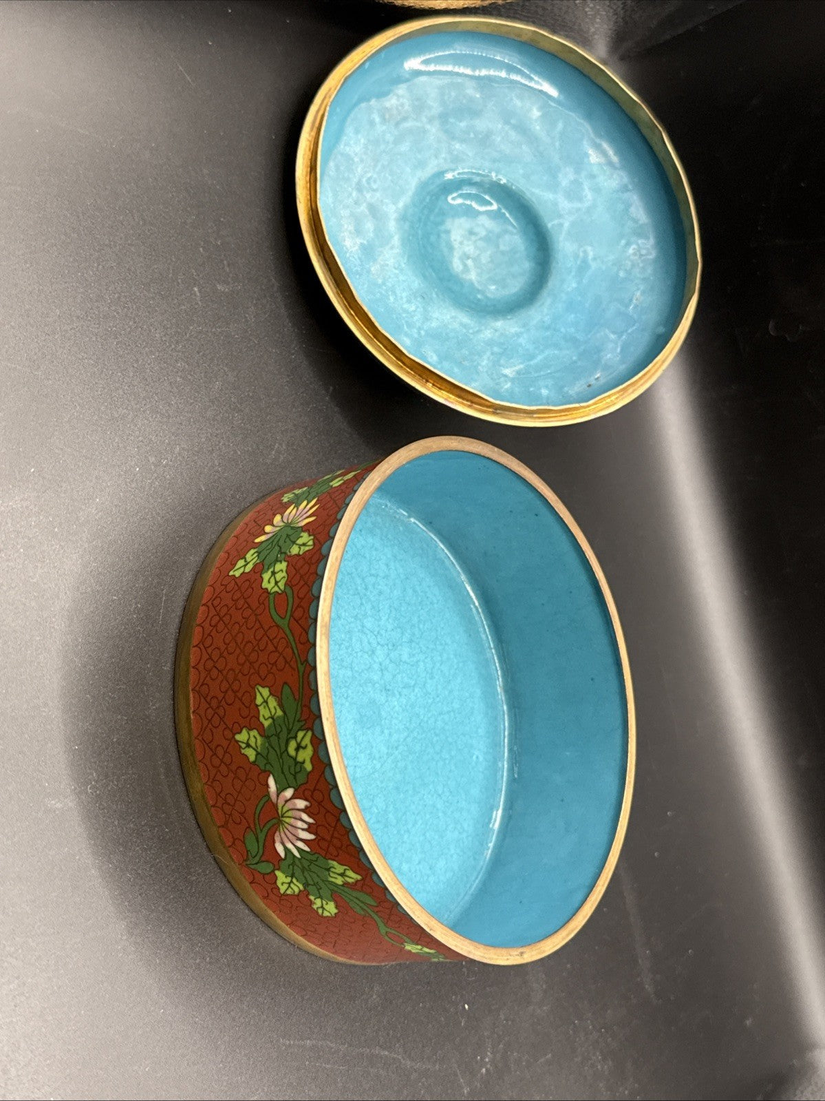 Foo Dog Finial Chinese Enamel Brass Cloisonne Round Box Vintage -5.5  tin red