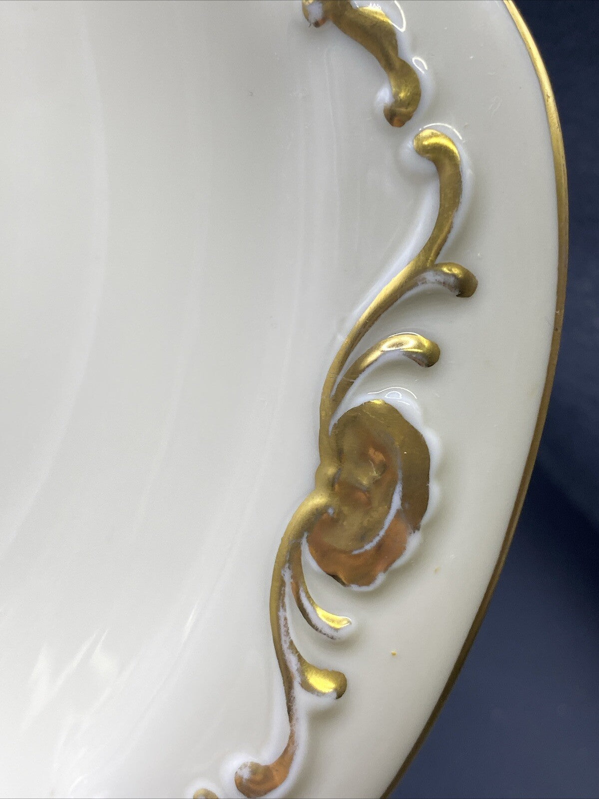 RARE 9.5" Waldershof Bavaria Serving Bowl with handles Cream with Gold Rim