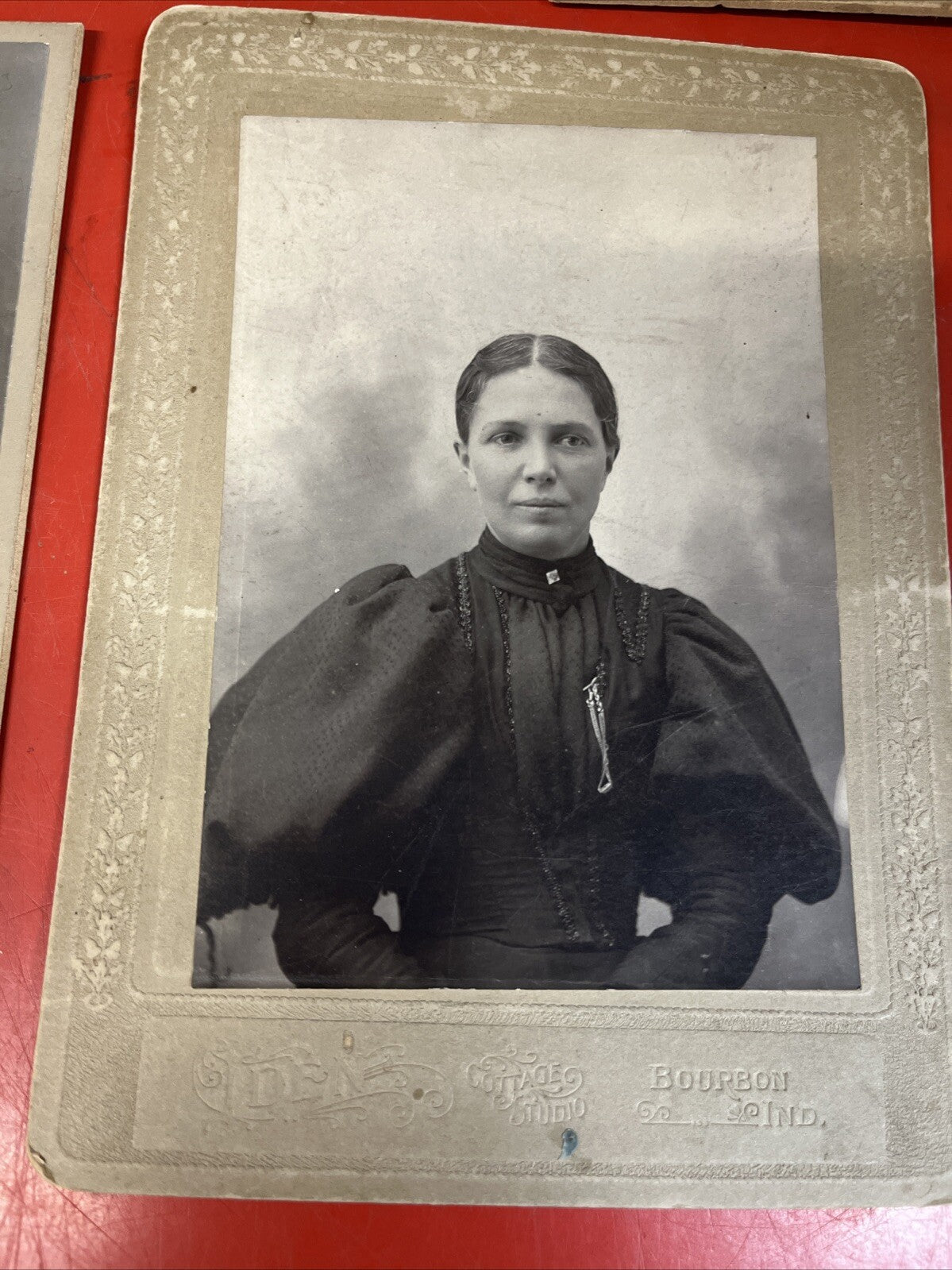 ANTIQUE 1900's ORIGINAL PEOPLE  PHOTO LOT OF 5
