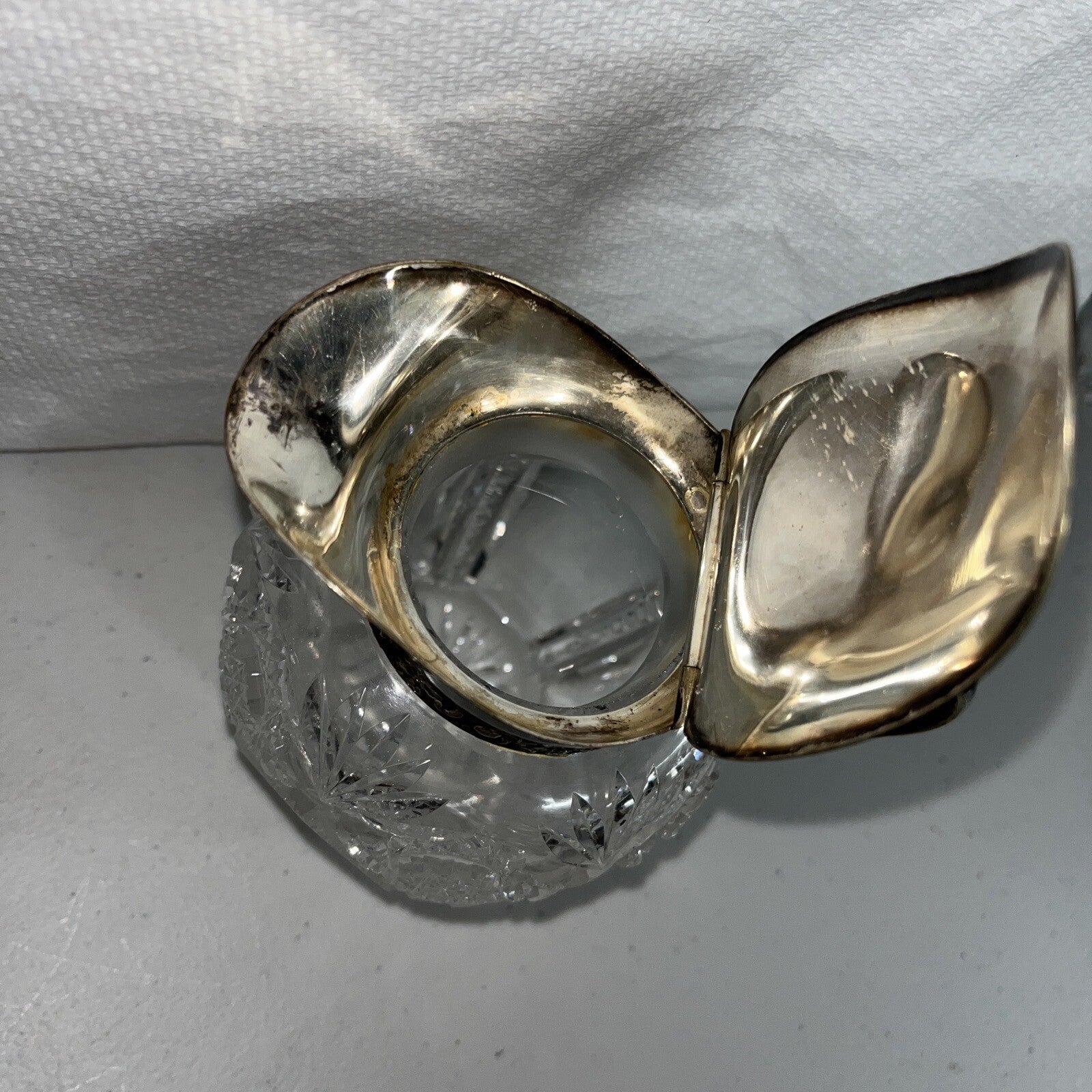 Vintage AMERICAN BRILLIANT Wheel Cut Glass Ball Pitcher Plated Silver Lid Handle