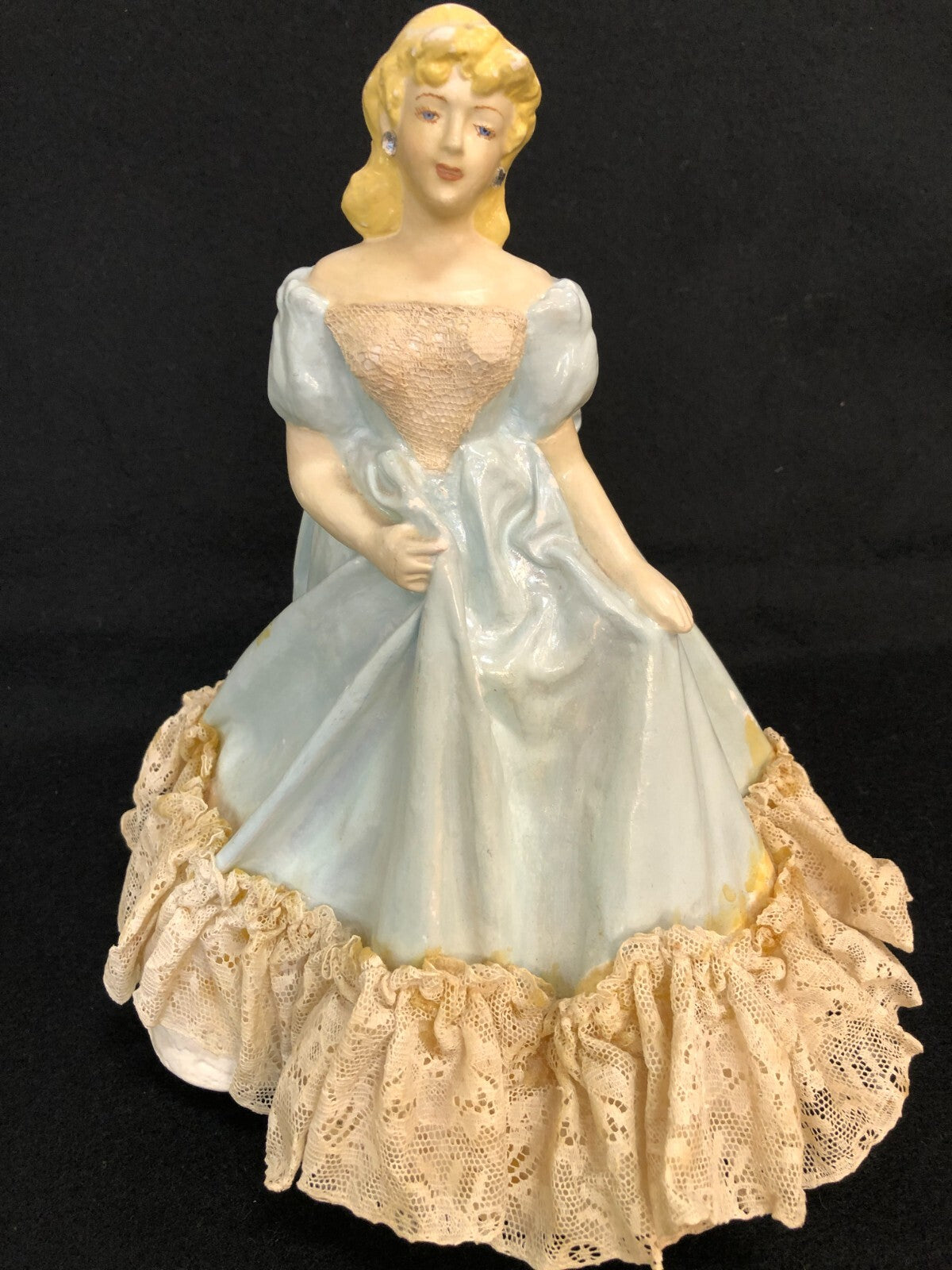 Vintage 1951 Bertie Butorac Chalkware Woman Figurine