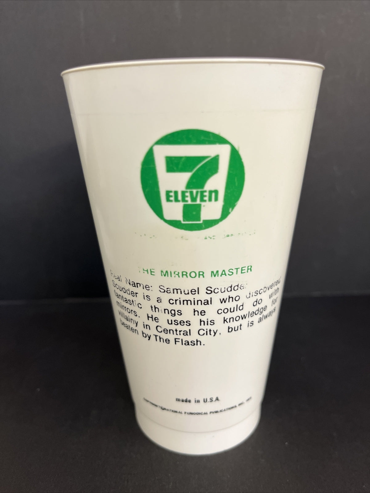 Vintage 1973 7/11 Plastic Slurpee Cup Super Hero "The Mirror Master"