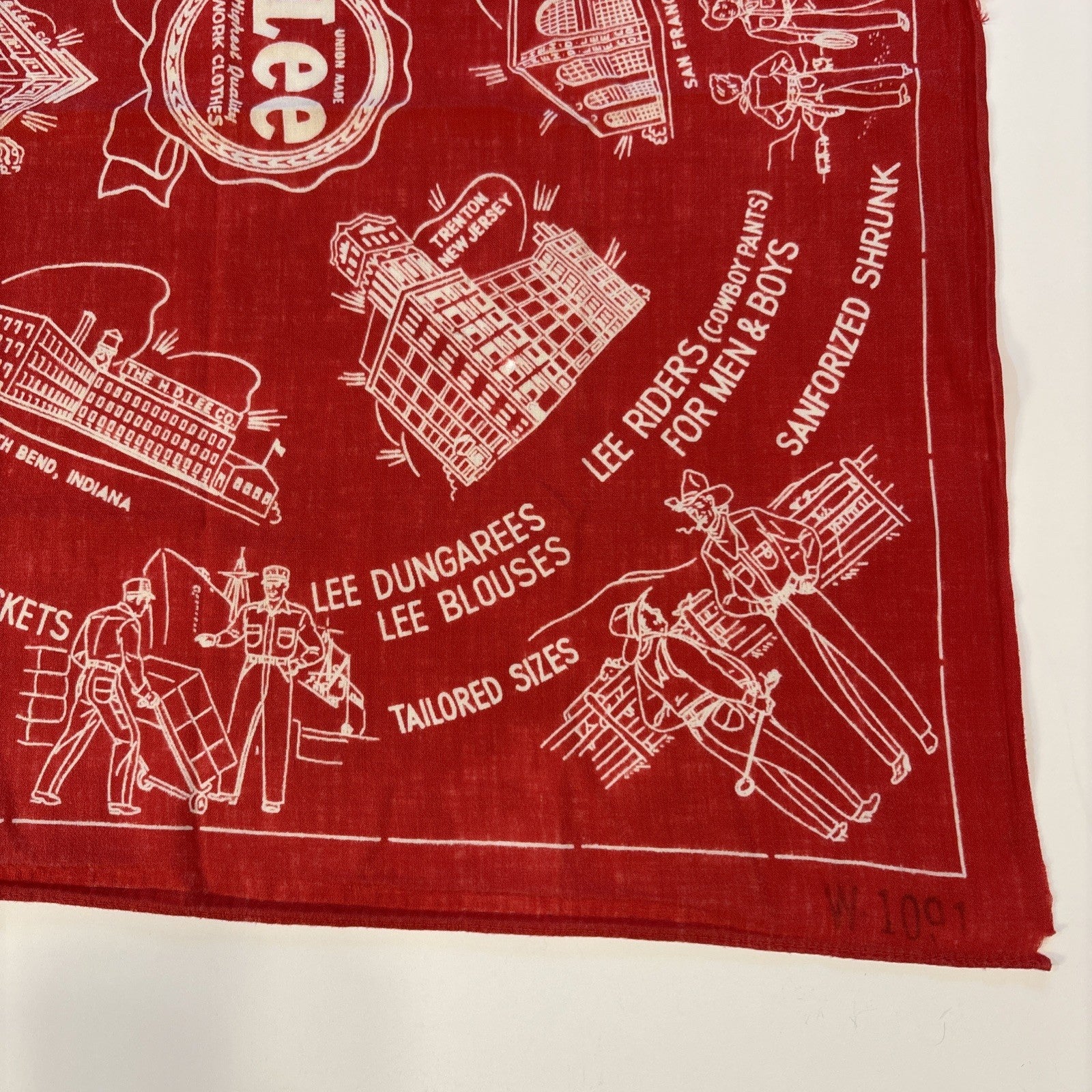 Lee Union Made Red Bandana 1950s Advertising Handkerchief 21-1/4" x 20-1/4"