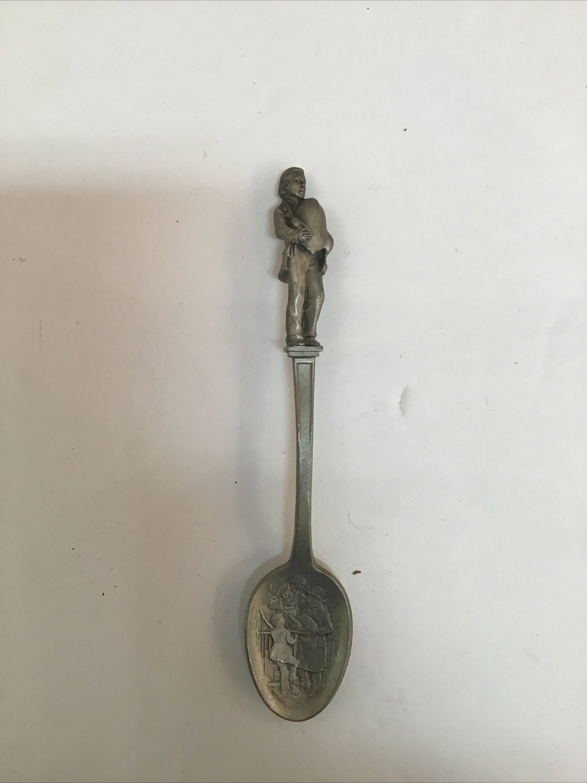 Franklin Mint Set of 5 Pewter Spoons with Figures of Dickens A Christmas Carol