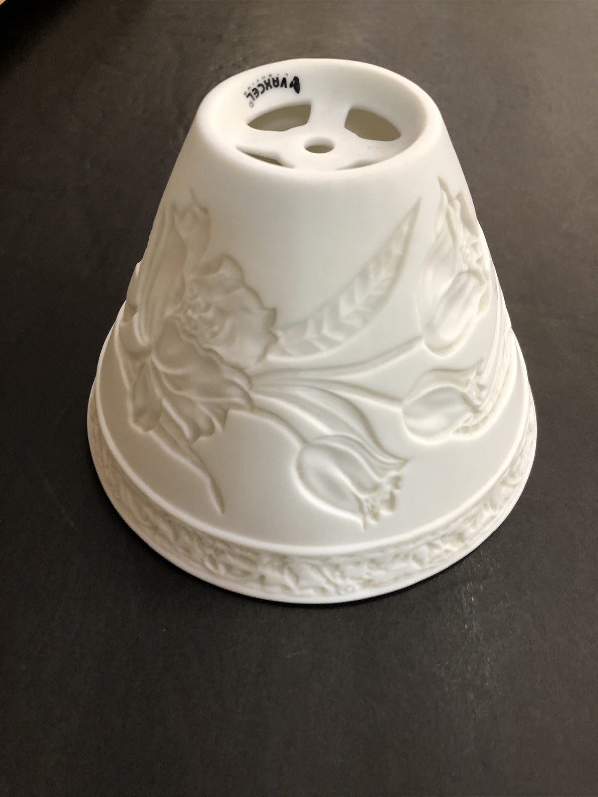 Vaxcell Ceramic White Lithopane Floral Lamp Shade