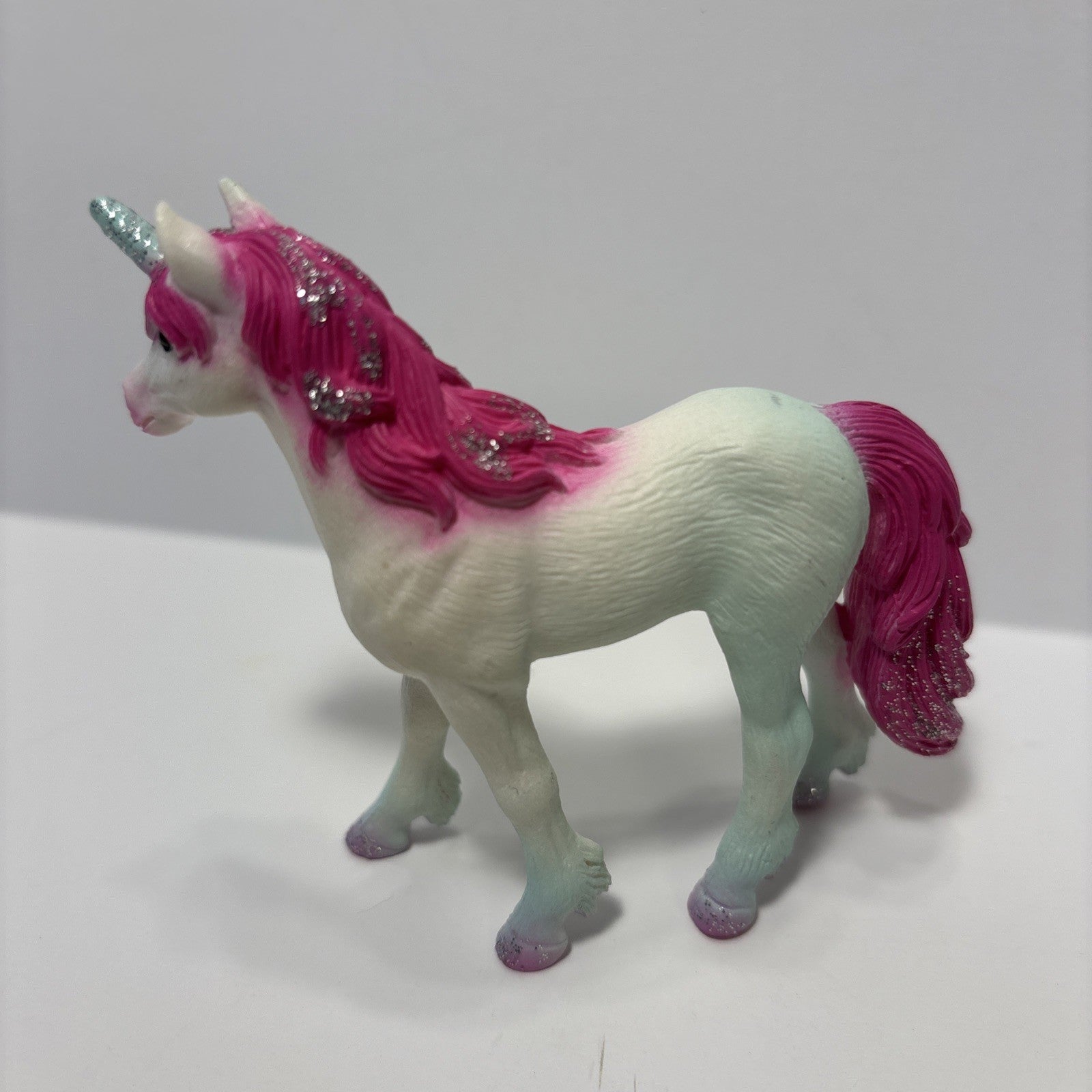 2009 Schleich Unicorn Foal Pink floral Glitter Mane Tail Horse Toy