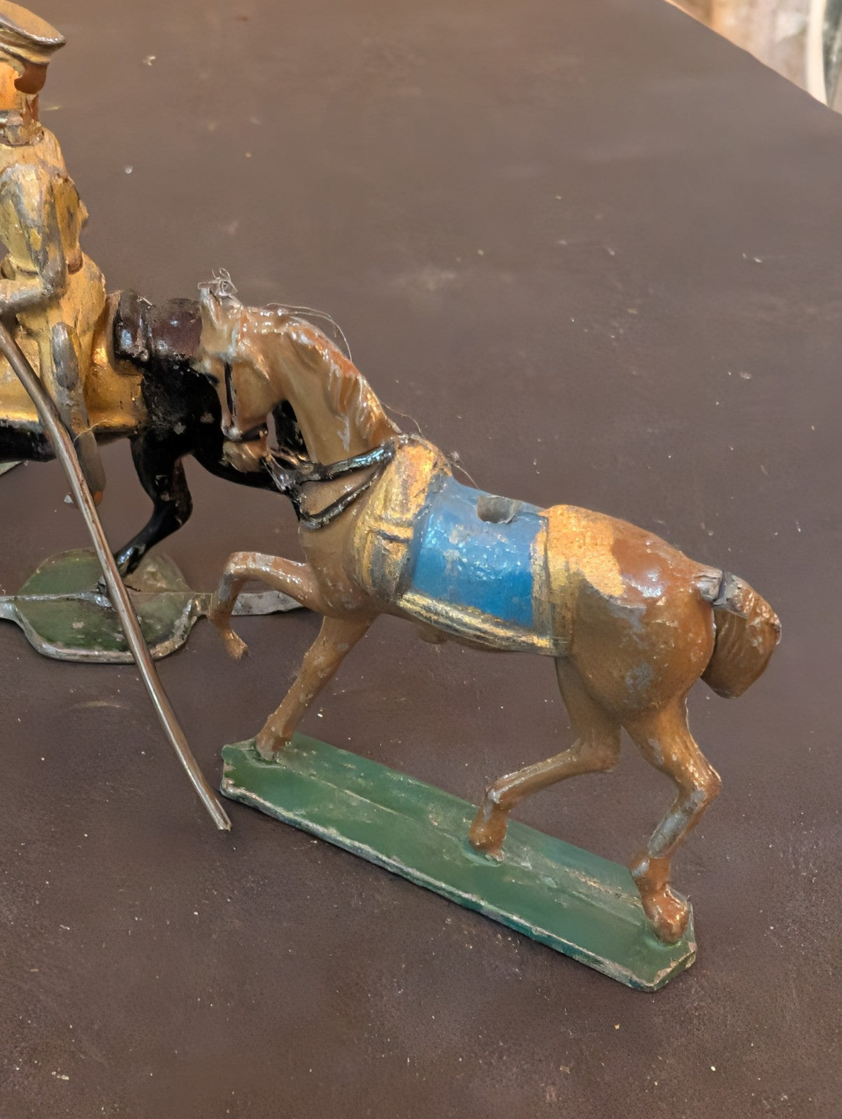 Vintage Lot Of 6 Mini Lead Toy Soldiers & Various Metal Toy Figure Mixed Lot
