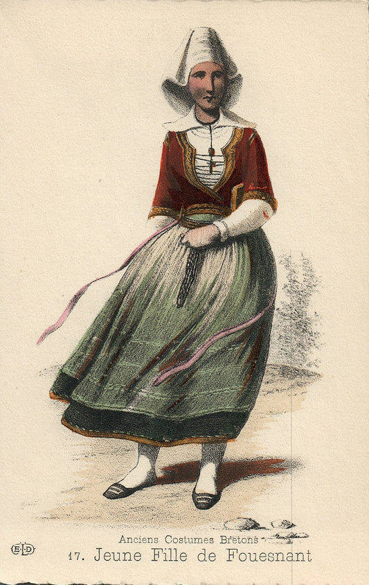 17 Jeune Fille De Fouesnant Anciens Costumes Bretons French France Folklore
