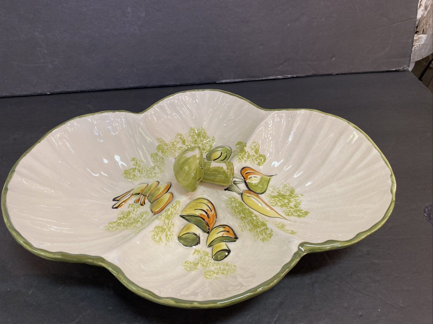 Vintage Los Angeles Potteries Mushroom Divided Serving Bowl #960 California USA