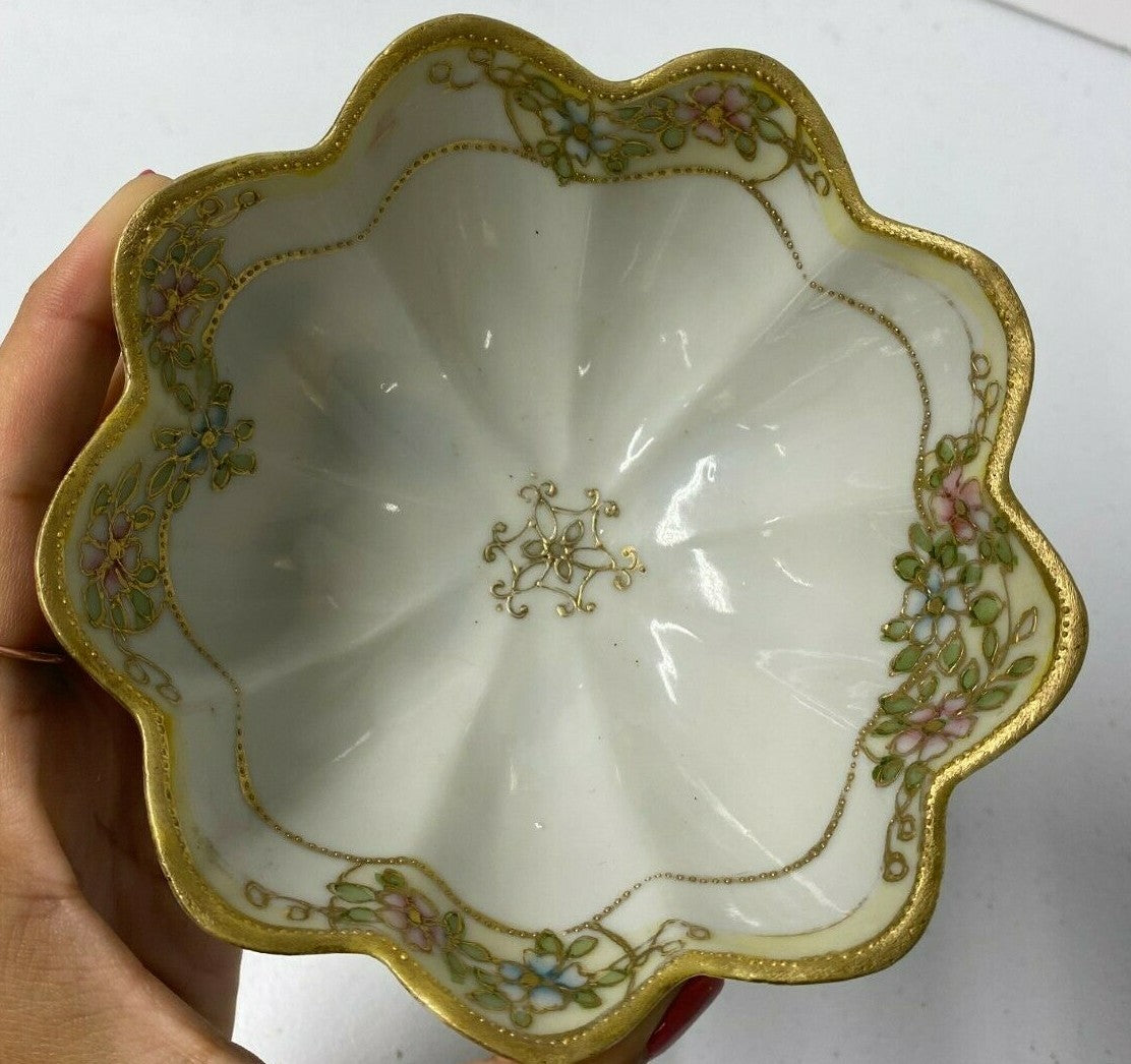 Footed Nippon Fruit Berry Bowl Hand Painted gold embossed detail 