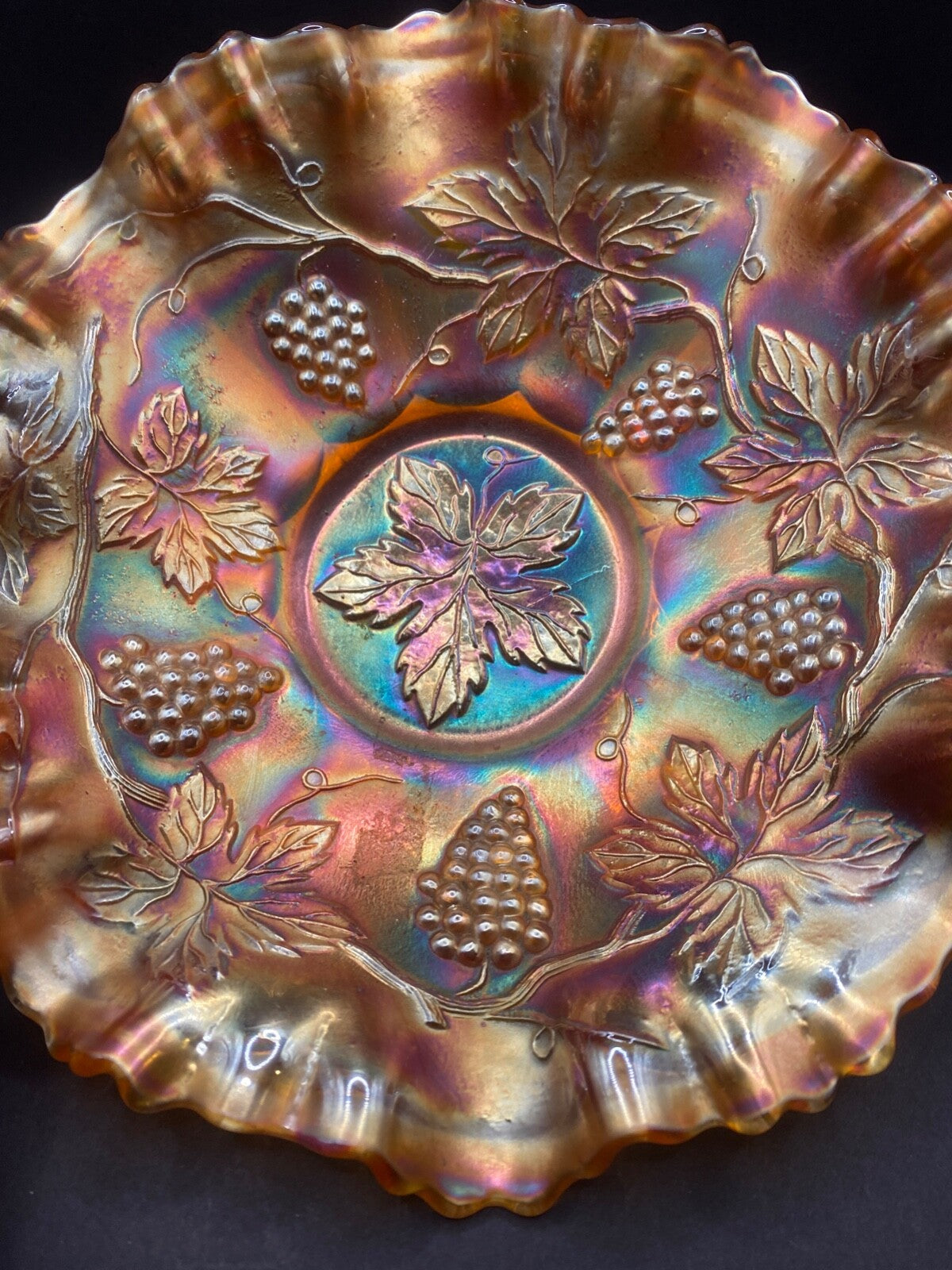 Vintage 8 1/2" Grape Leaves Marigold Carnival Glass Ruffled Edge Bowl Excellent