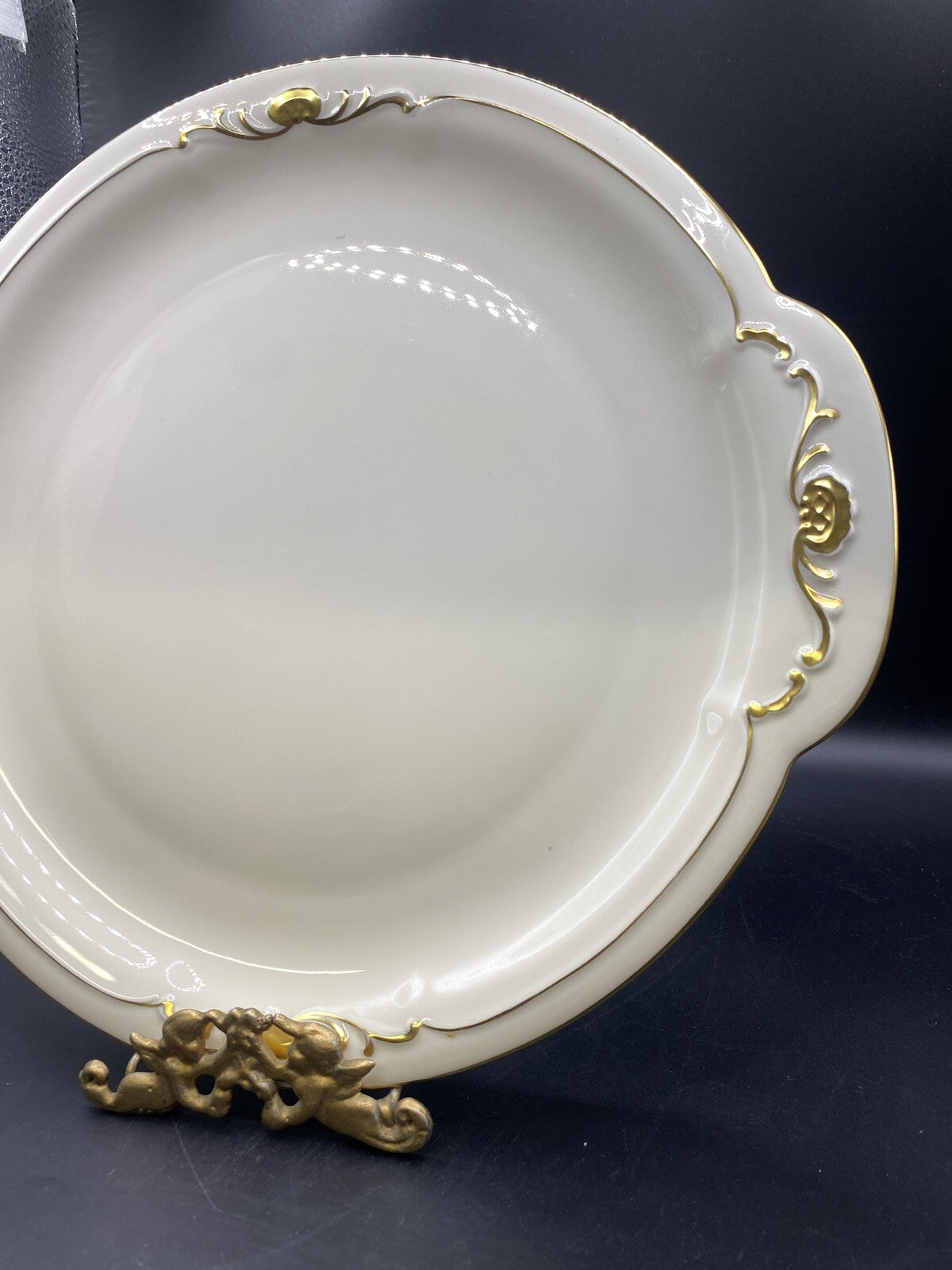 RARE Waldershof Bavaria Round SERVING Platter with handles Cream with Gold Rim