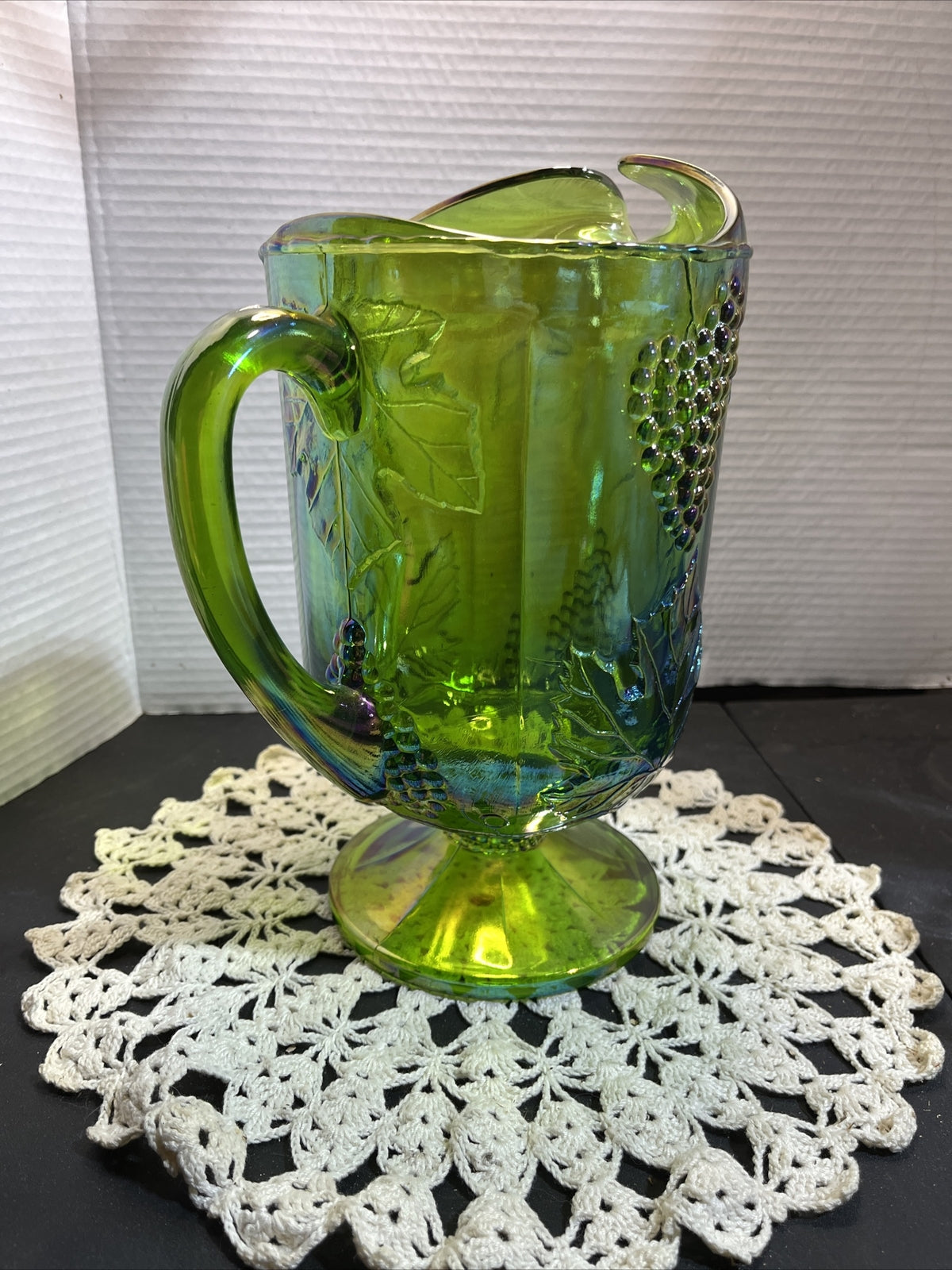 vintage Indiana green glass harvest grape carnival glass pitcher 