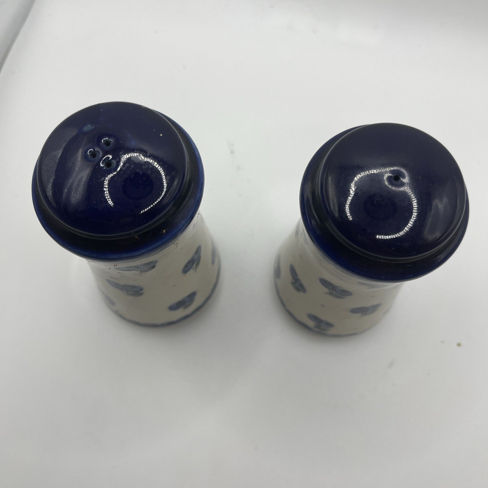 Sweet Figural Boleslawiec Polish Pottery Hand Painted Salt & Pepper Shakers