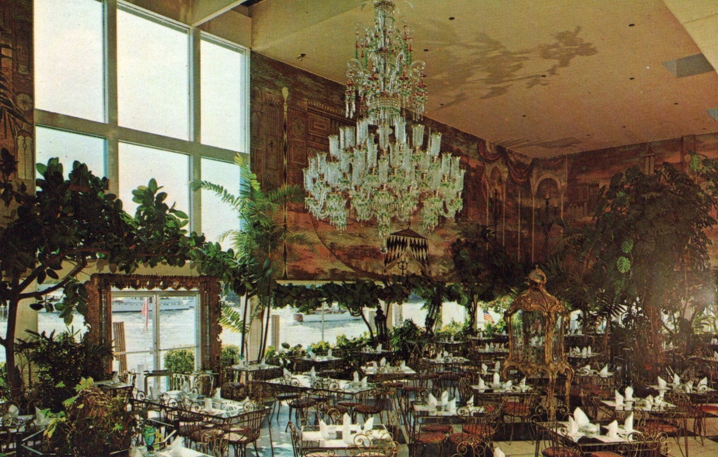 Creightons Restaurant Fort Lauderdale Florida FL Chandelier Interior Postcard