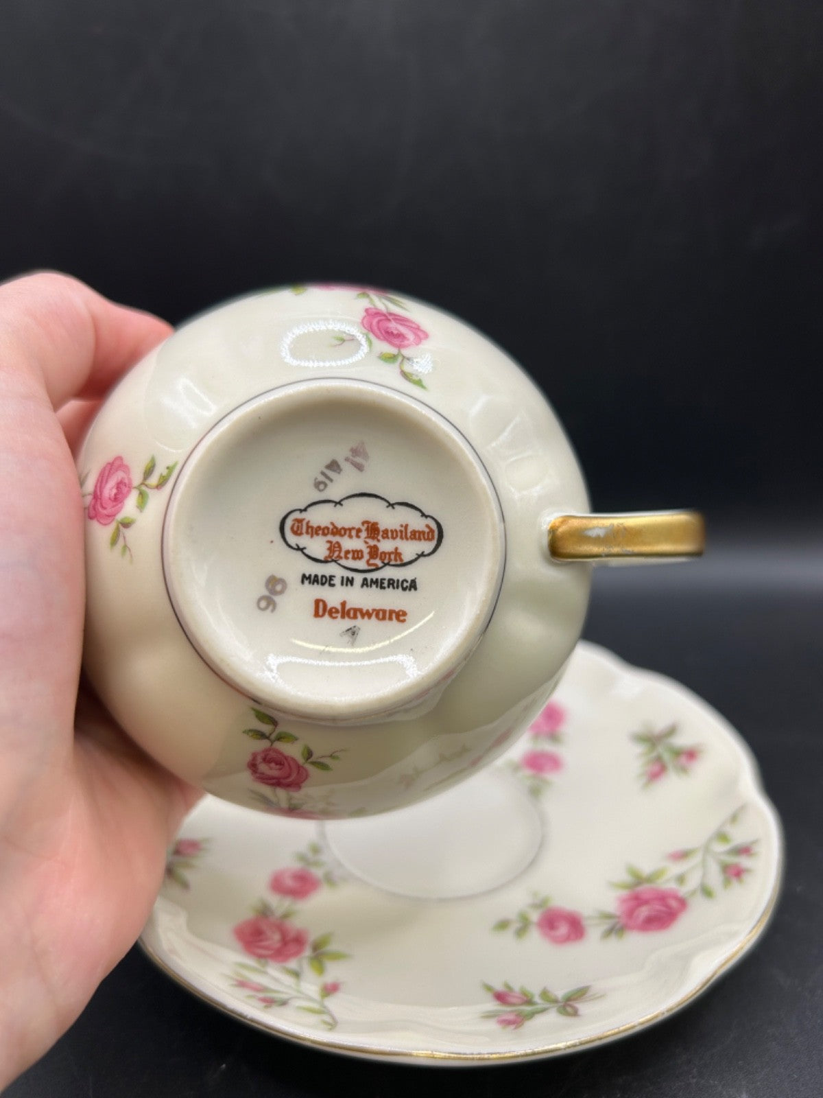 Theodore Haviland Delaware Cup & Saucer Pink Roses New York