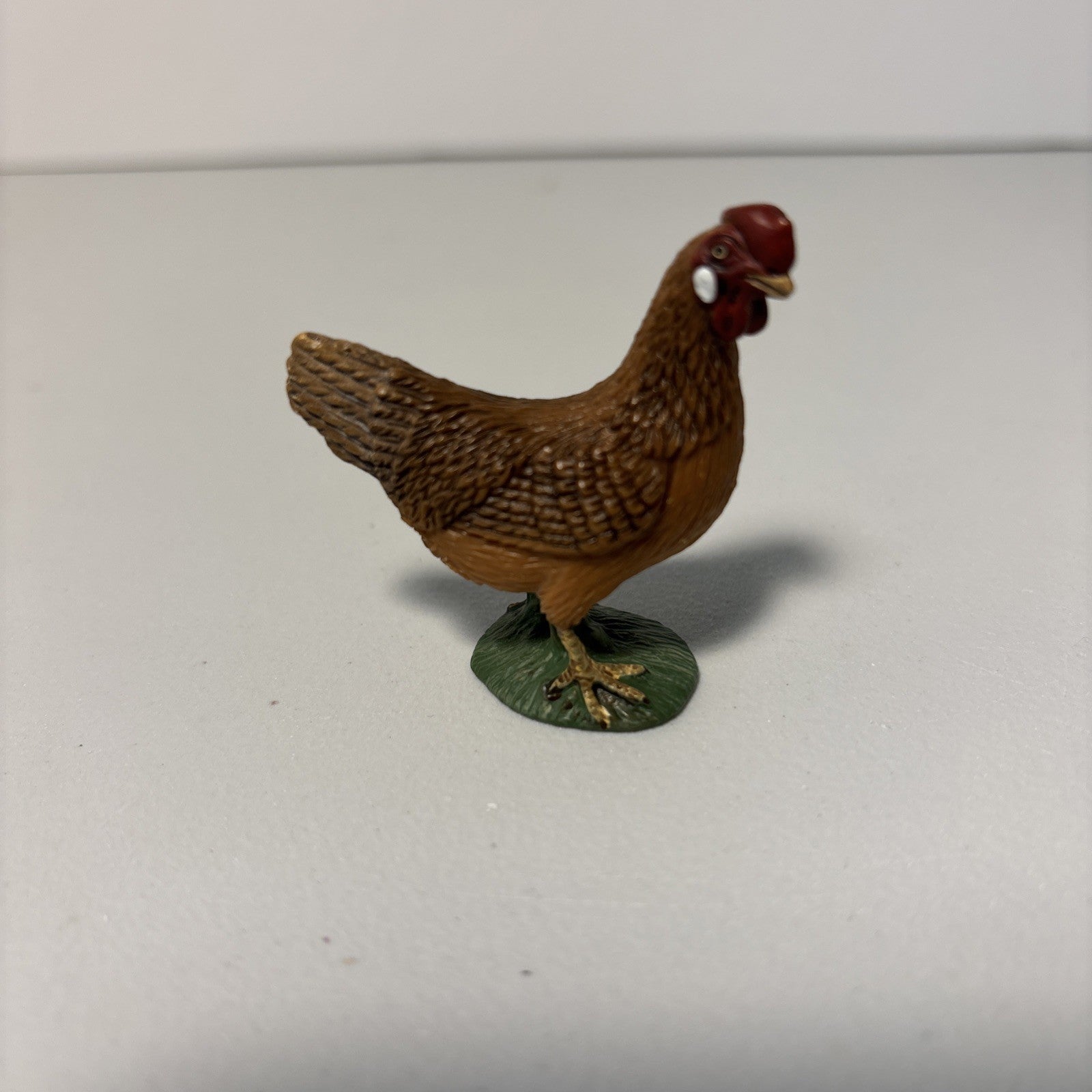 Schleich Brown Hen Chicken 2008 1-3/4" x 1-3/4" Toy Figurine