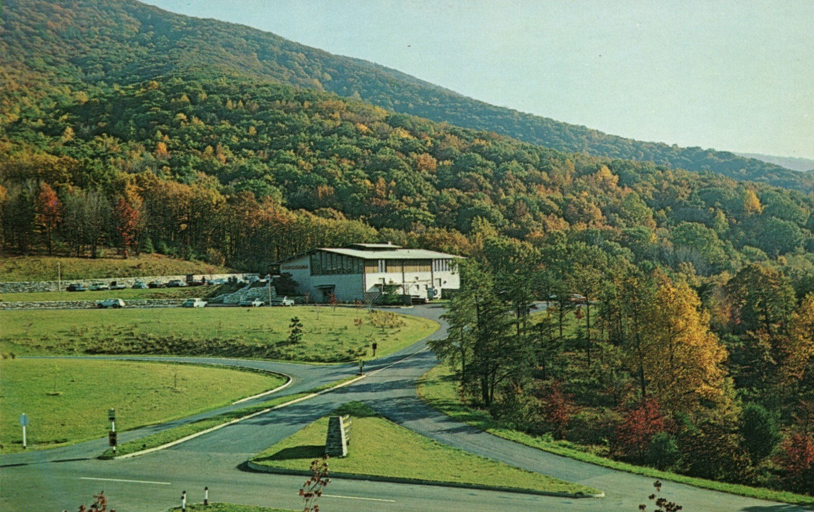 New Panorama Building Skyline Drive VA Virginia  Postcard