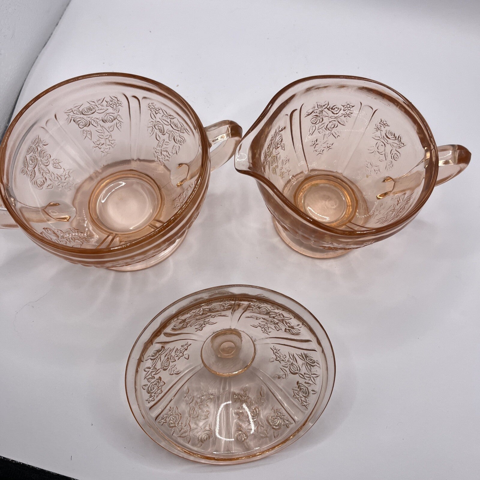 Federal Glass SHARON "Cabbage Rose" Pink Sugar Bowl w lid and pedestal MINT COND