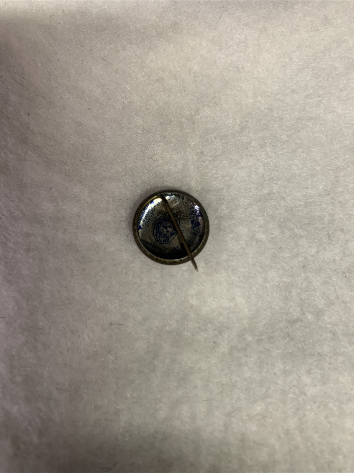 2 Vintage Landon Knox 7/8" & 5/8" Pinbacks