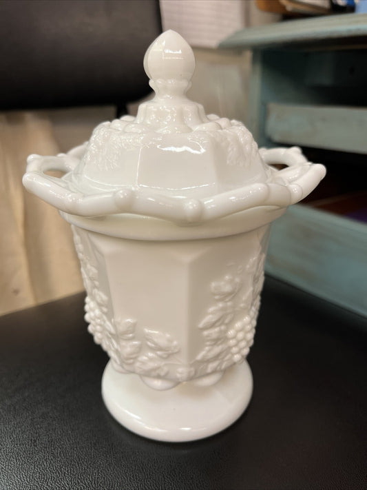 Vintage Westmoreland Milk Glass Basket Split Handle Grape Vine Pattern 6.5"